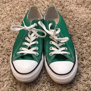 green chuck taylor all star converse